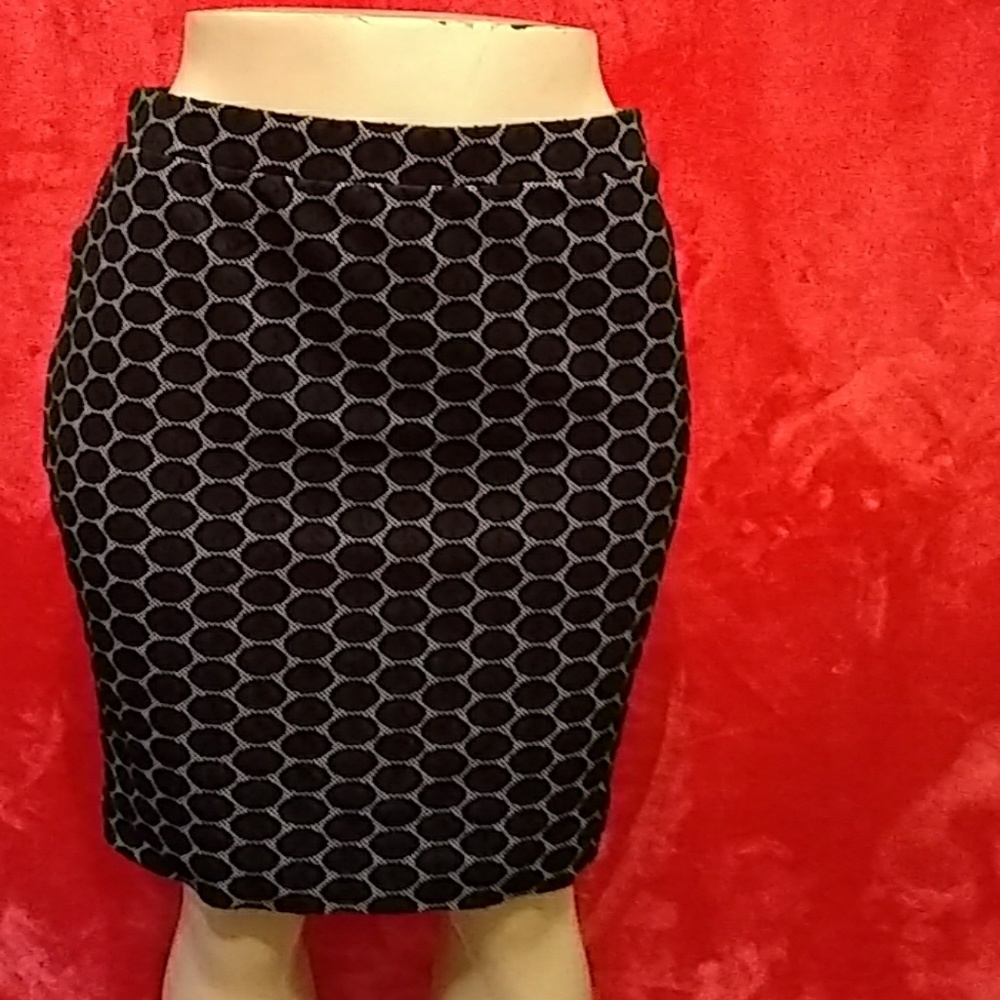 Elle skirt